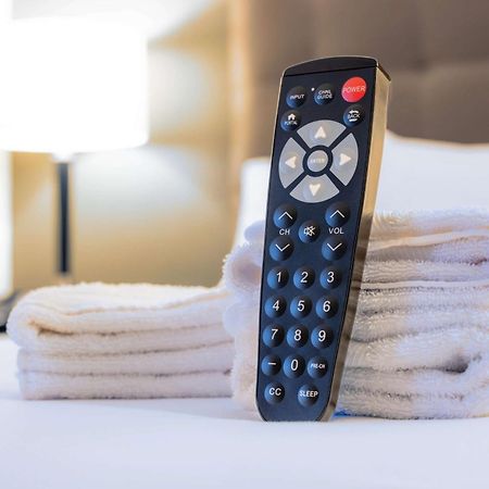 Drury Inn & Suites Pittsburgh Airport Settlers Ridge Экстерьер фото